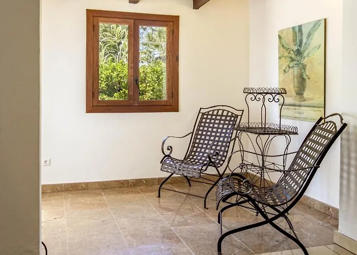 Traditional Near For 4 People By Renthousing * Pollensa