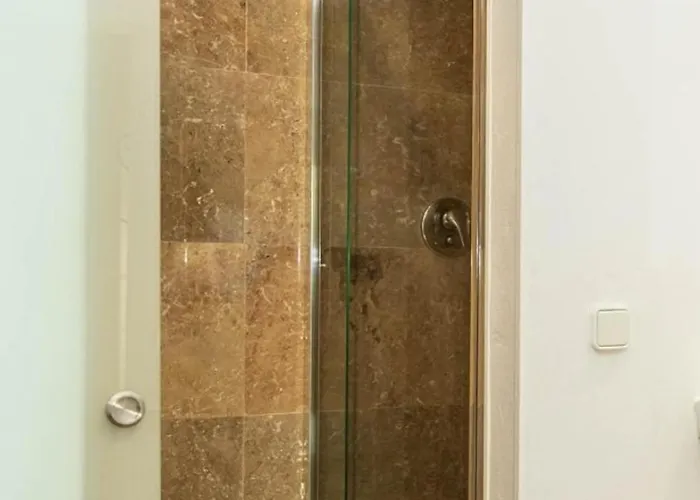 Сasa de vacaciones Traditional Near For 4 People By Renthousing