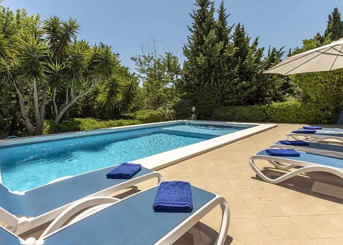 Traditional Near For 4 People By Renthousing Pollensa